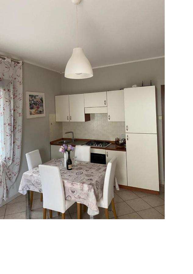 Apartament La Rosa Del Garda Peschiera del Garda Zewnętrze zdjęcie